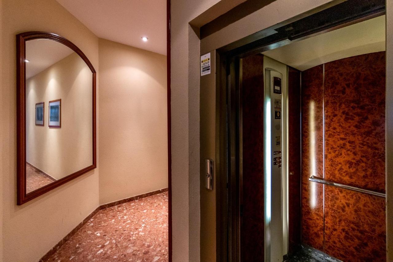 Flatguest Cicer - 3Bdr + Balcony + Beach Las Palmas / Gran Canaria Exterior foto
