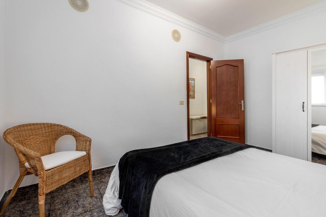 Flatguest Cicer - 3Bdr + Balcony + Beach Las Palmas / Gran Canaria Exterior foto